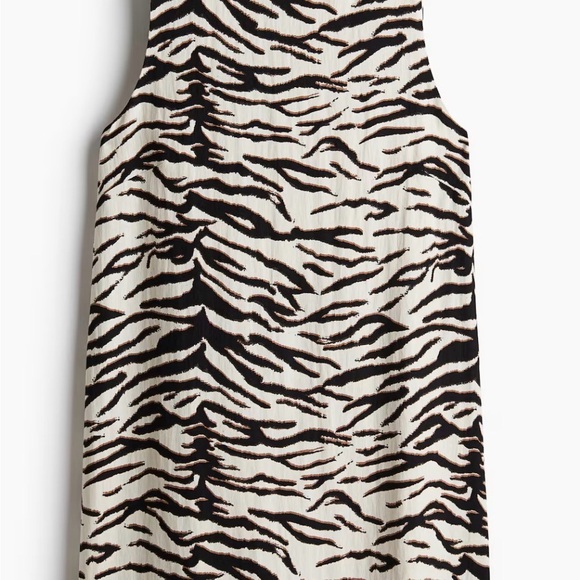 Zebra Print Mini Shift Dress - Picture 2 of 4
